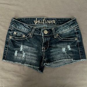 Wallflower Jean Shorts